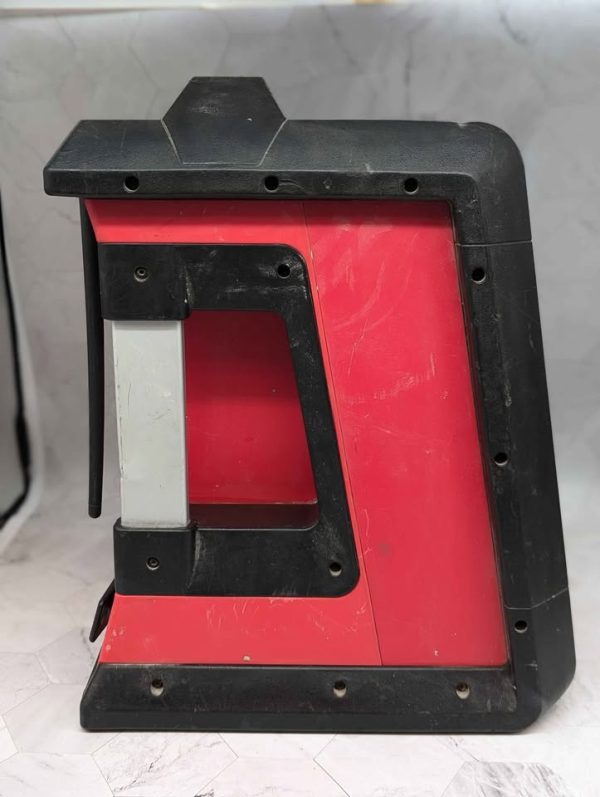 Milwaukee 18V Jobsite Radio/Charger Skin-Only (M18RC) - BP367103 - Image 3