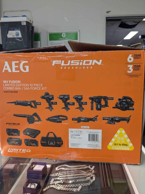 AEG 18v Fusion 10 Piece Combo Force Kit - BL366924 - Image 4