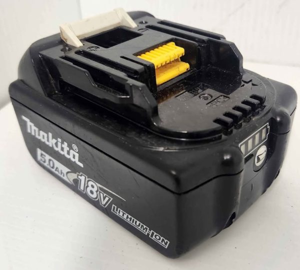 MAKITA BATTERY 18V 5AH BATTERY #GN364383-1 - Image 8