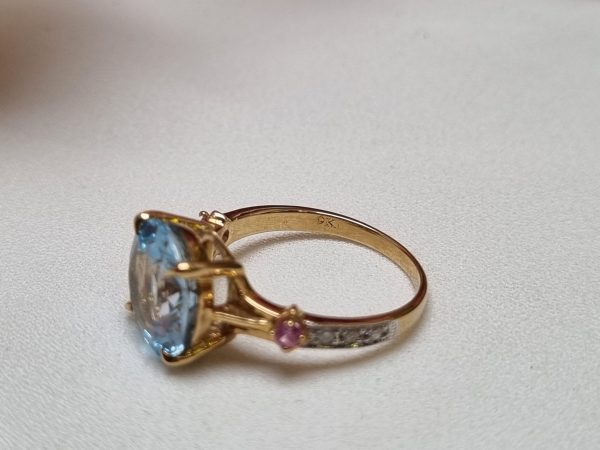9ct Yellow Gold Topaz, Sapphire, and Diamond Ring TW330690 - Image 17
