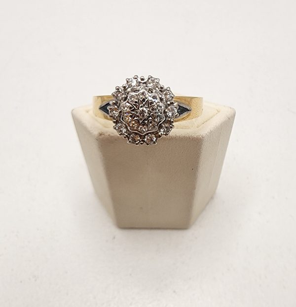 Valuated 18CT Yellow Gold Illusion Diamonds and Sapphire - IP354362 - Image 13