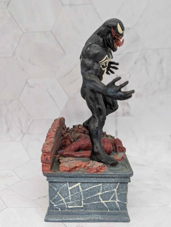 Marvel Heroes Venom Resin Paperweight - BP374693 - Image 7