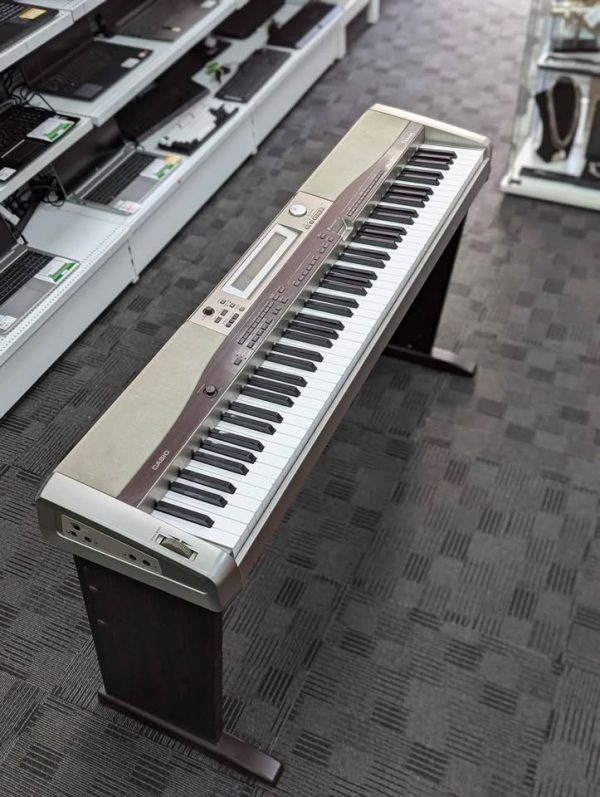 Casio Privia Digital Piano (PX-400R) - BP373269 - Image 2