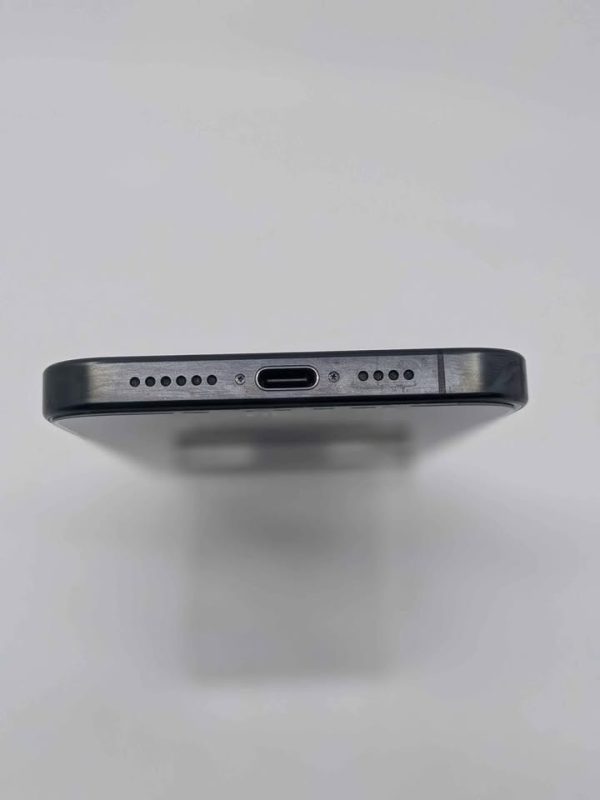 iPhone 15 Pro Max - BL367855 - Image 10