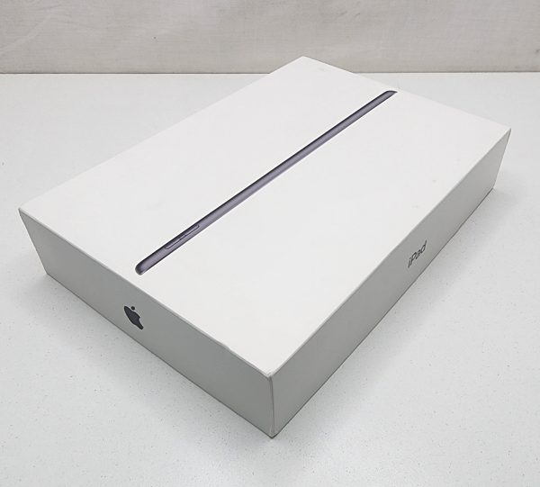 Apple iPad 9th Gen 64GB Wifi + Cellular - IP373719 - Image 2