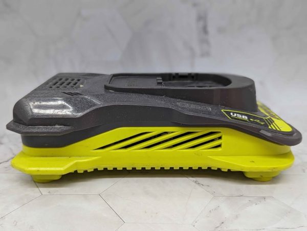 Ryobi 18V ONE+ Super Fast Charger (RC18150U) - BP373406 - Image 3