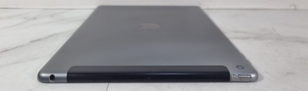 Apple iPad 7th Gen TW375567 - Image 11