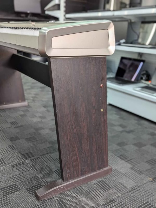 Casio Privia Digital Piano (PX-400R) - BP373269 - Image 7