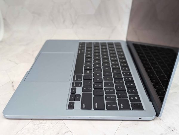 Apple MacBook Air 13-inch Laptop (M4, 2025) - BP366814 - Image 6