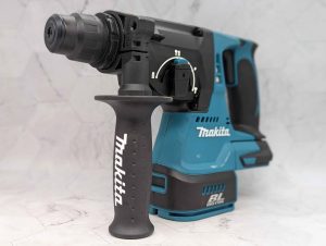 Makita 18V 24mm SDS Plus Rotary Hammer Skin-Only (DHR242) - BP370161