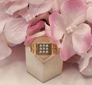 Men's 9CT Yellow Gold Ring - IP368807