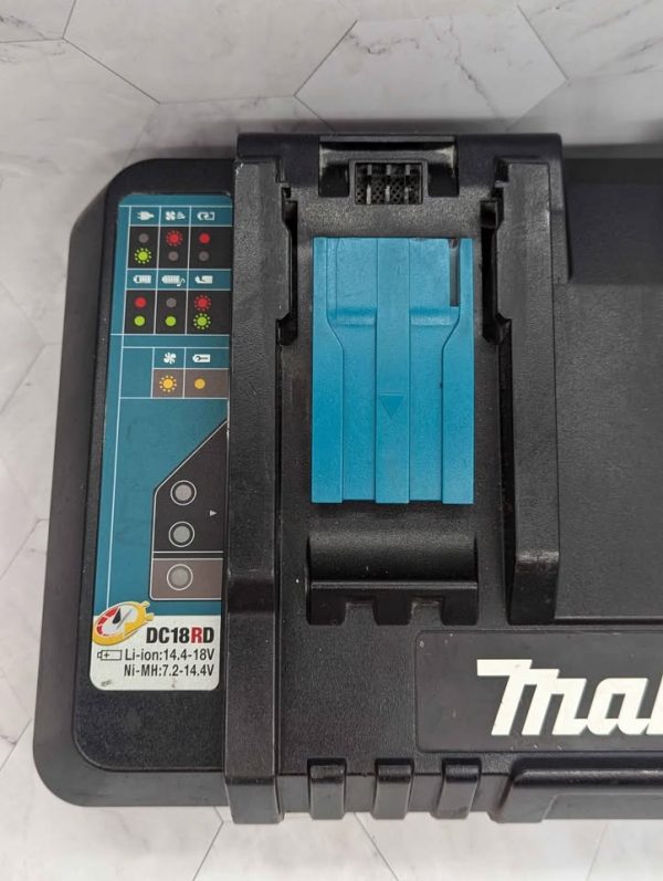 Makita 18V Dual Port Battery Charger (DC18RD) - BP365724 - Image 2