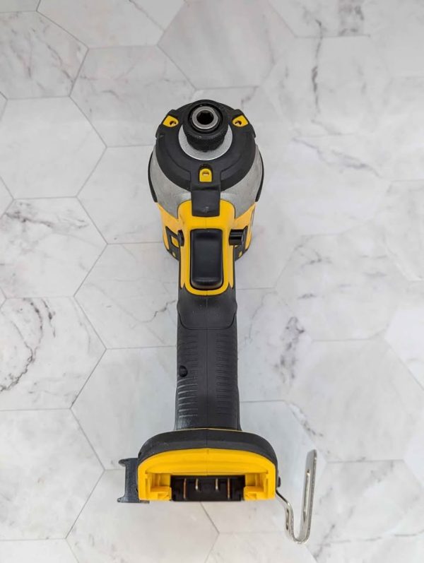 DeWalt 28V Brushless Impact Driver Skin-Only (DCF887) - BP371005 - Image 2