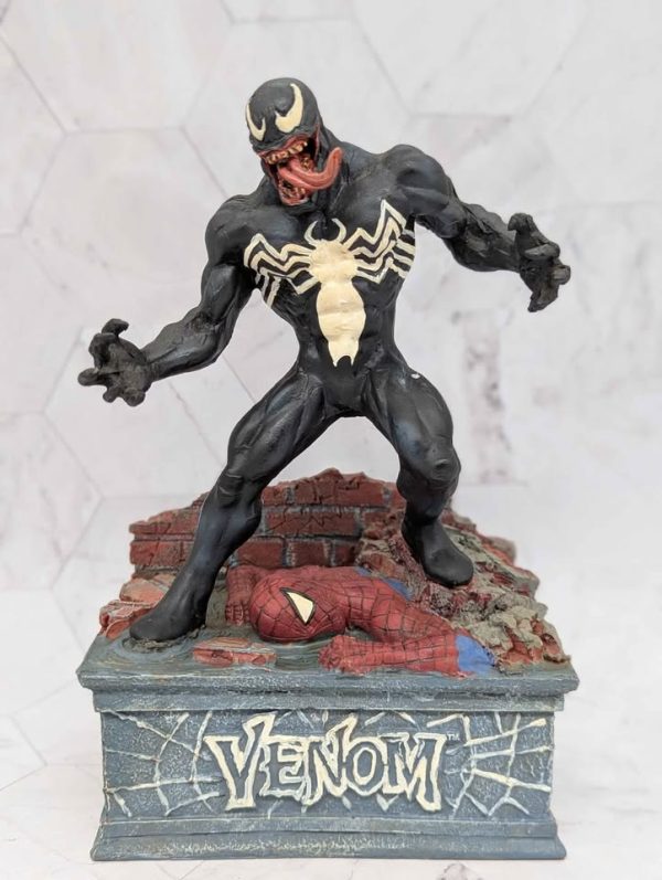 Marvel Heroes Venom Resin Paperweight - BP374693 - Image 4