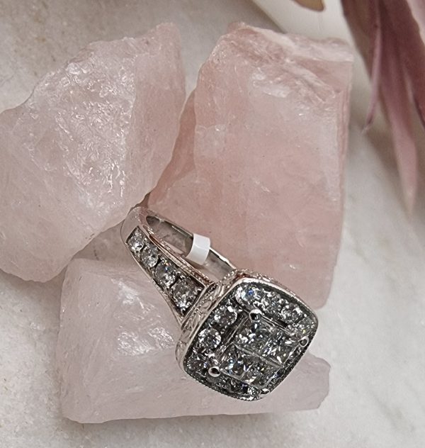 Valuated 14 CT White Gold Cluster/Halo Diamond Ring - IP309561 - Image 7