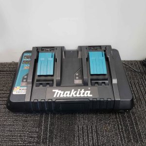 MAKITA DOUBLE BAY BATTERY CHARGER #GN350723