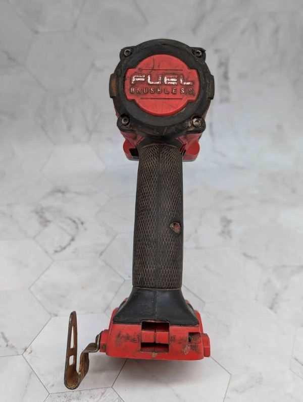 Milwaukee 18V 1/2" Impact Wrench Skin-Only w/ Socket Extension Bar - BP370945 - Image 4