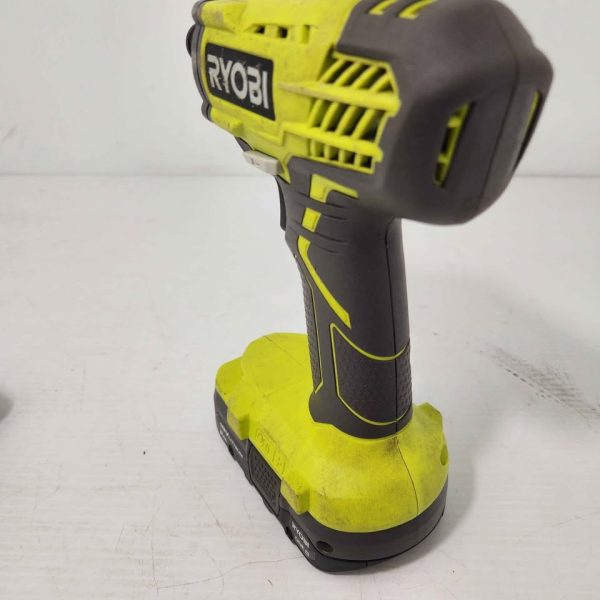 RYOBI IMPACT DRIVER WITH BATTERY AND CHARGER #GN376188 - Image 8