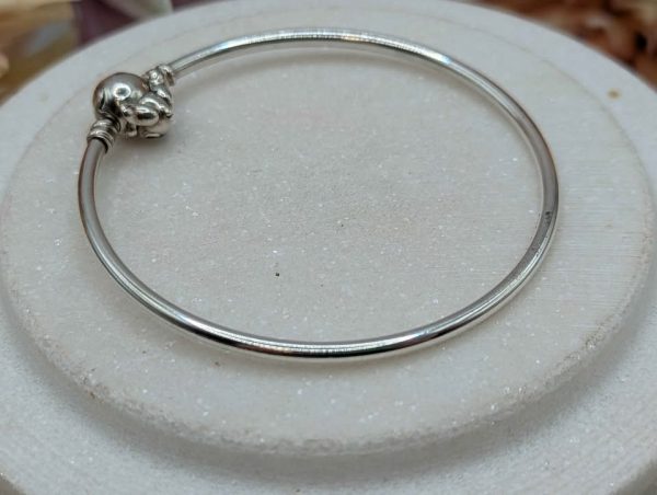 Pandora Moments Sterling Silver Disney Stitch "Love at First Bite" Clasp Bangle (11.6gms) - BP375374 - Image 6