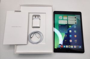 Apple iPad 9th Gen 64GB Wifi + Cellular - IP373719