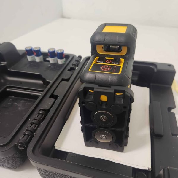 DEWALT LASER LEVEL #GN366675 - Image 2
