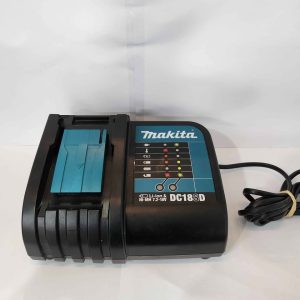 MAKITA 18V BATTERY CHARGER #GN360590