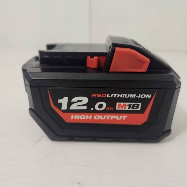 MILWAUKEE M18 12.0AH BATTERY - Image 7