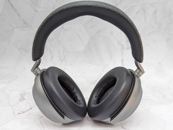 Sennheiser Momentum 4 Wireless Noise-Cancelling Headphones - BP348316 - Image 3