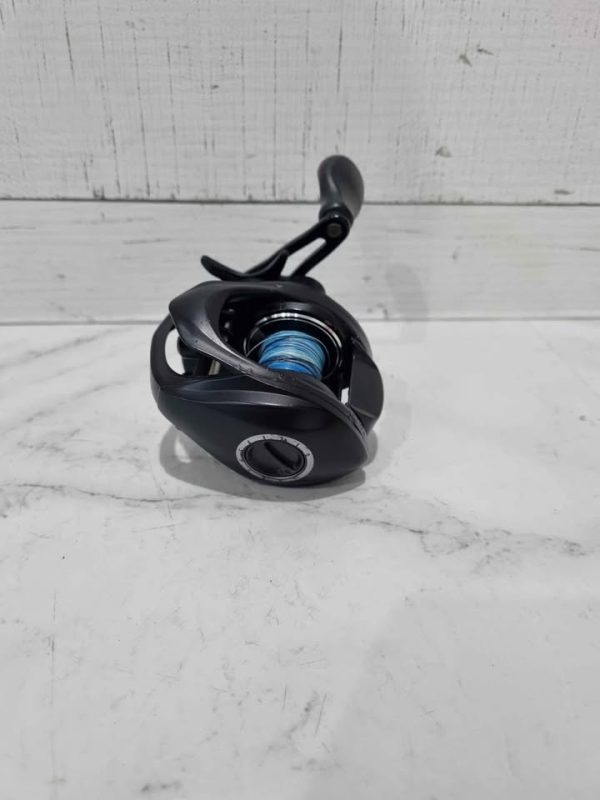 SAVAGE GEAR FINEZZE REEL TW321579 - Image 10