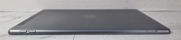 Apple iPad 7th Gen TW375567 - Image 9