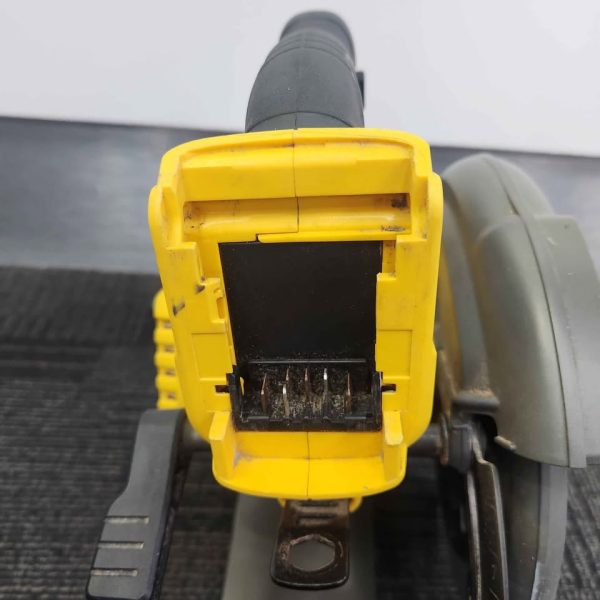 DEWALT CIRCULAR SAW (SKIN ONLY) #GN359848 - Image 10