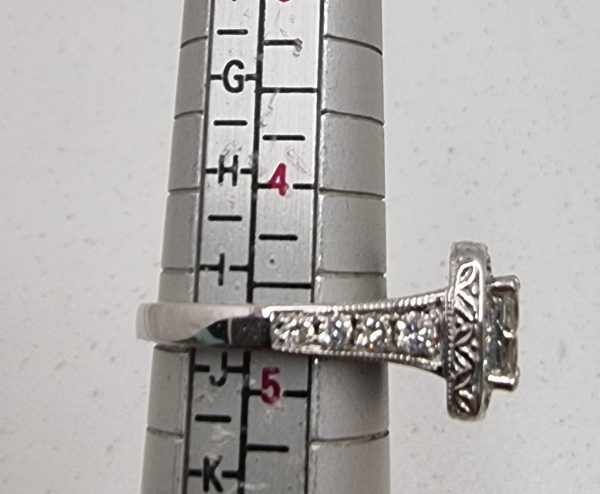 Valuated 14 CT White Gold Cluster/Halo Diamond Ring - IP309561 - Image 8