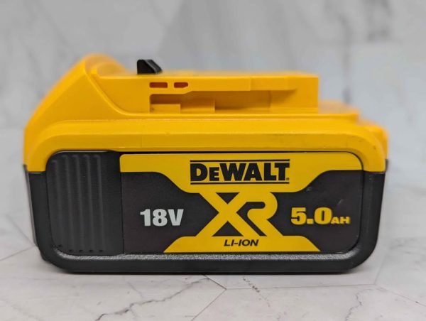 DeWalt 18V 5.0Ah Battery - BP371004 - Image 2
