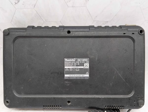Makita 18V Dual Port Battery Charger (DC18RD) - BP365724 - Image 5