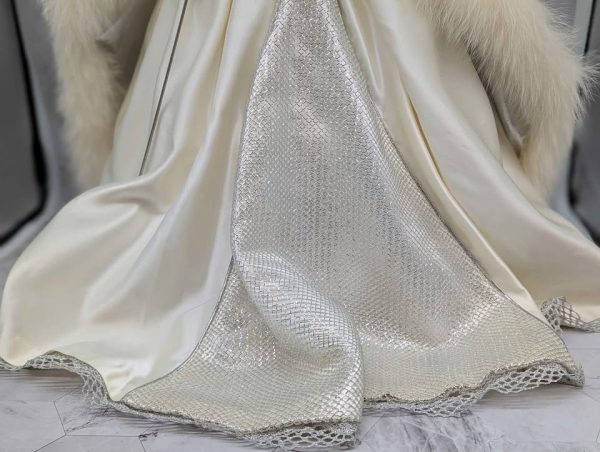 Vintage Franklin Heirloom Dolls 1988 The Snow Queen Collectable - BP369700 - Image 4