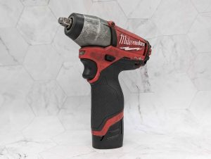 Milwaukee 12V FUEL 3/8" Impact Wrench w/ 2Ah Battery - BP367890
