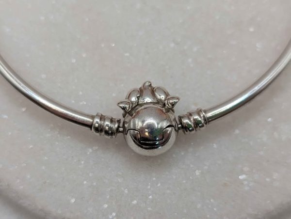Pandora Moments Sterling Silver Disney Stitch "Love at First Bite" Clasp Bangle (11.6gms) - BP375374 - Image 4
