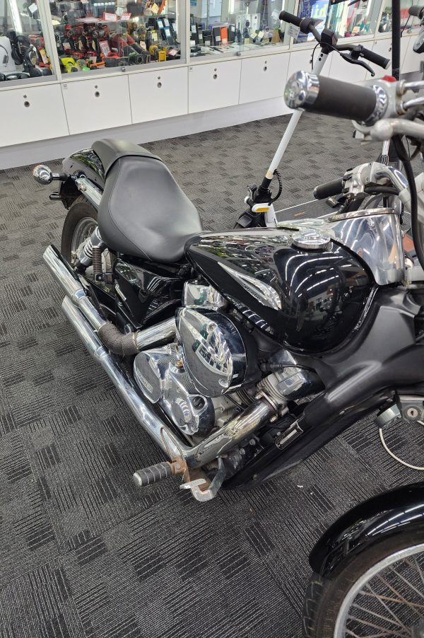 2007 Honda Shadow Spirit 750 (VT750C2) - IP369300 - Image 8