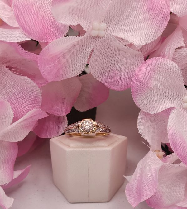 Valuated Ladies 14CT Yellow Gold Diamond Ring - IP332932