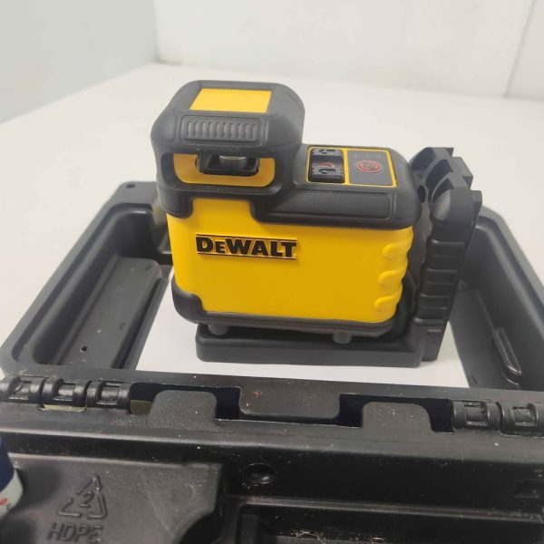 DEWALT LASER LEVEL #GN366675 - Image 8
