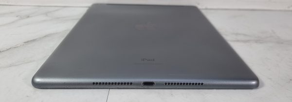 Apple iPad 7th Gen TW375567 - Image 6