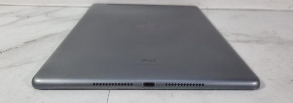 Apple iPad 7th Gen TW375567 - Image 12