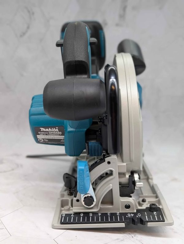 Makita 18V Brushless 165mm Circular Saw Skin-Only (DHS680) - BP369820 - Image 5