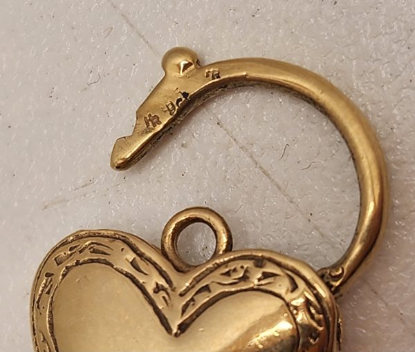 Ladies 9CT Yellow Gold Heart Locket Pendant with Diamonds -IP332935 - Image 5