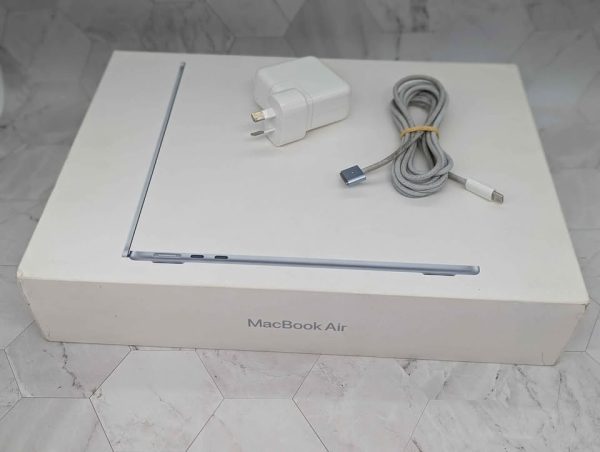 Apple MacBook Air 13-inch Laptop (M4, 2025) - BP366814 - Image 10
