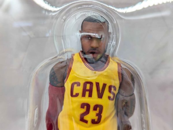 Enterbay "Series 1" 1/9 Scale LeBron James Model Figure - BP375468 - Image 5