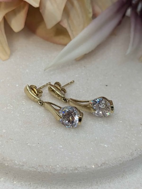 Ladies 9CT Yellow Gold CZ Earrings (3.7gms) - BP361284 - Image 2
