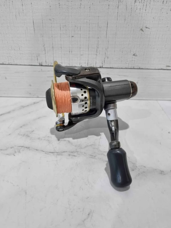 PENN 2000 POWER GRAPH REEL TW327049 - Image 9
