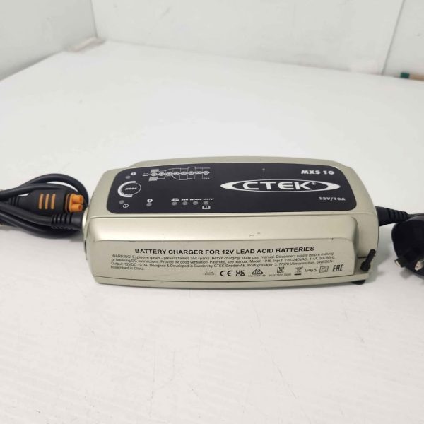 CTEK BATTERY CHARGER WITH CLAMPS #GN358080 - Image 2