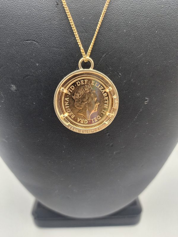22CT Full Sovereign Pendant with 0.30 Carat TW of Diamonds in Yellow Gold - IP315937 - Image 10